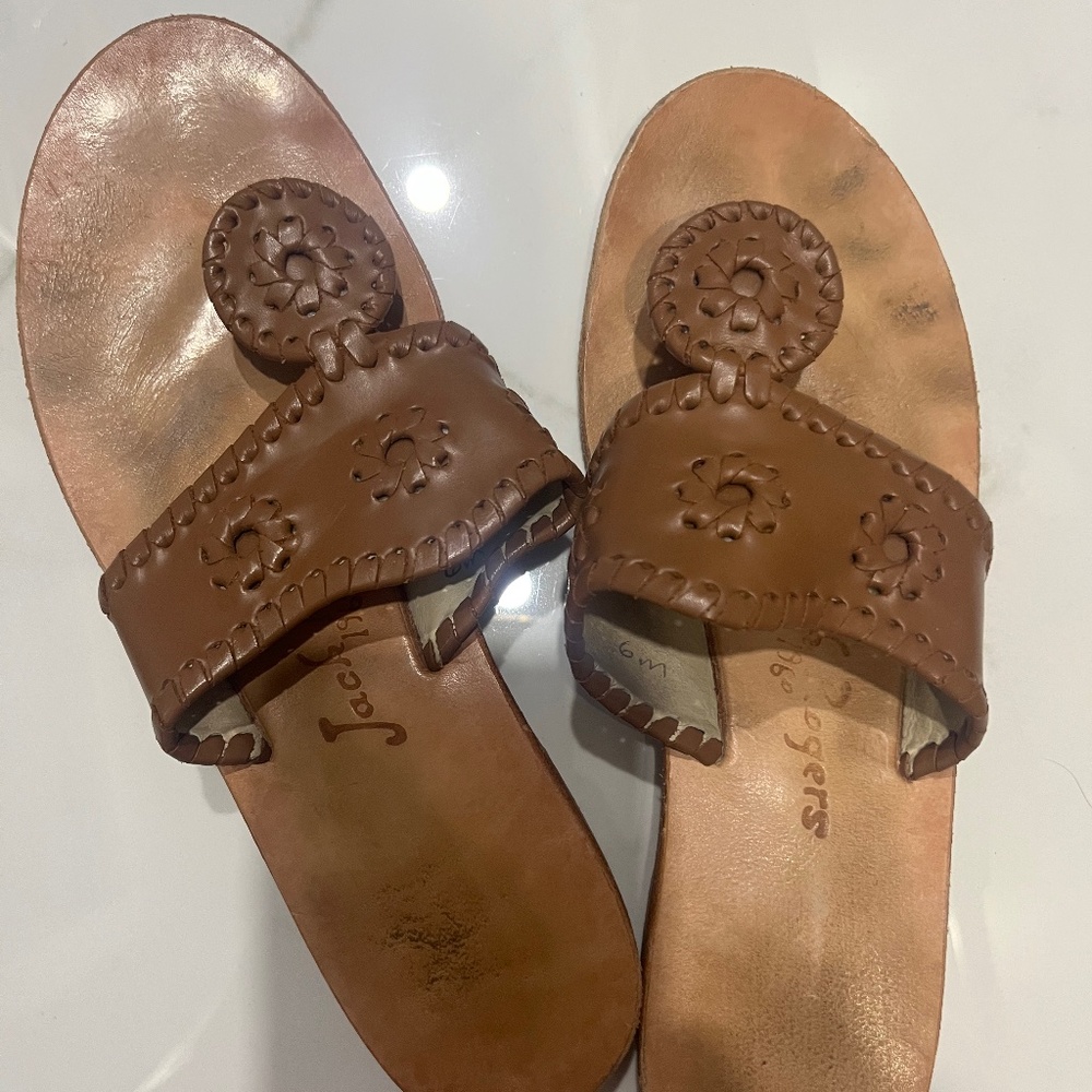 Jack Rogers, size 6 song, peanut brittle color